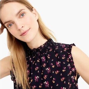 J Crew 14 Sleeveless Smocked Top Ditsy Floral Navy K6426